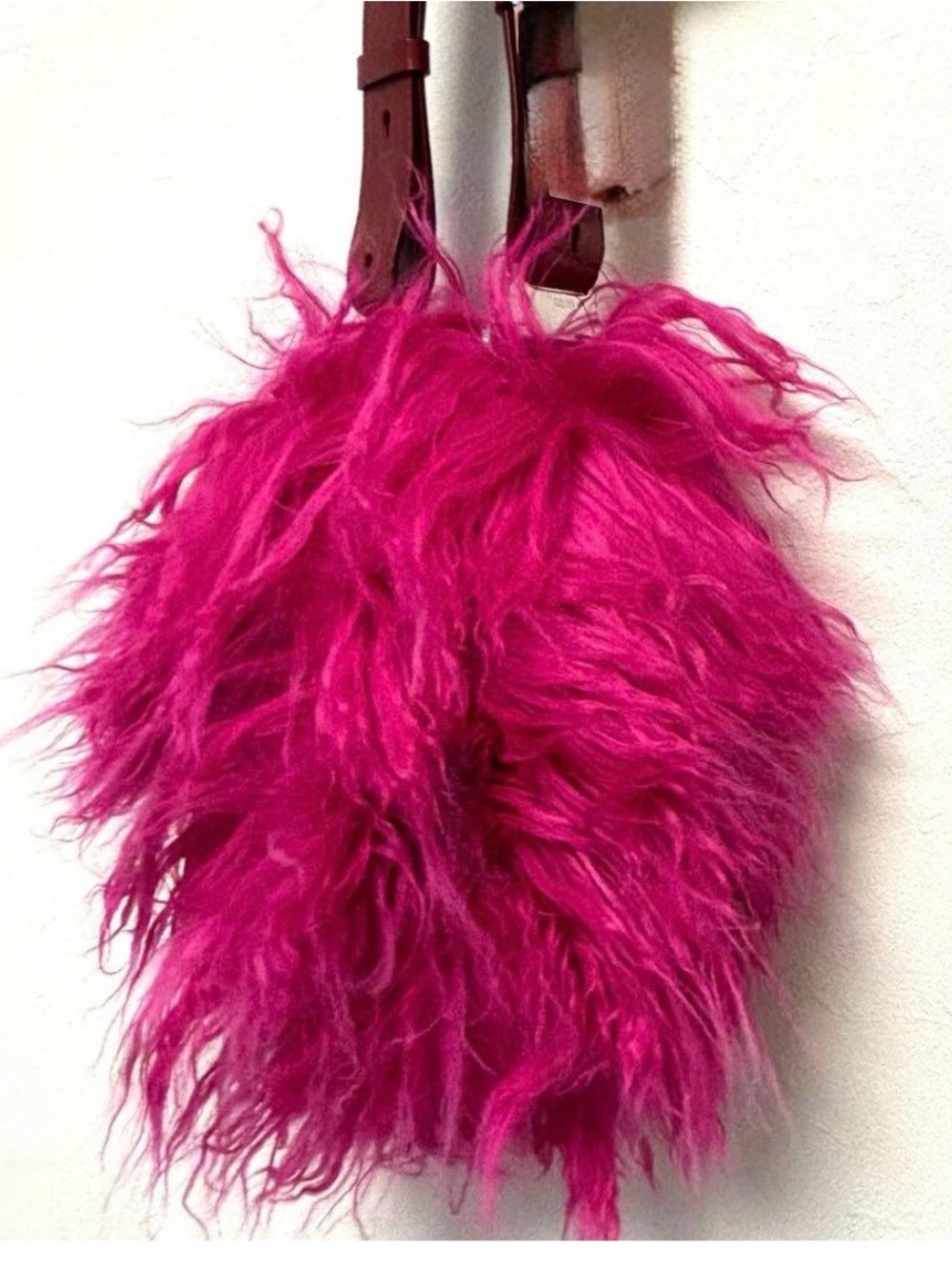 Kenzo tali fur bag strap 2019 fuschia fur euc $400 - Picture 3 of 6
